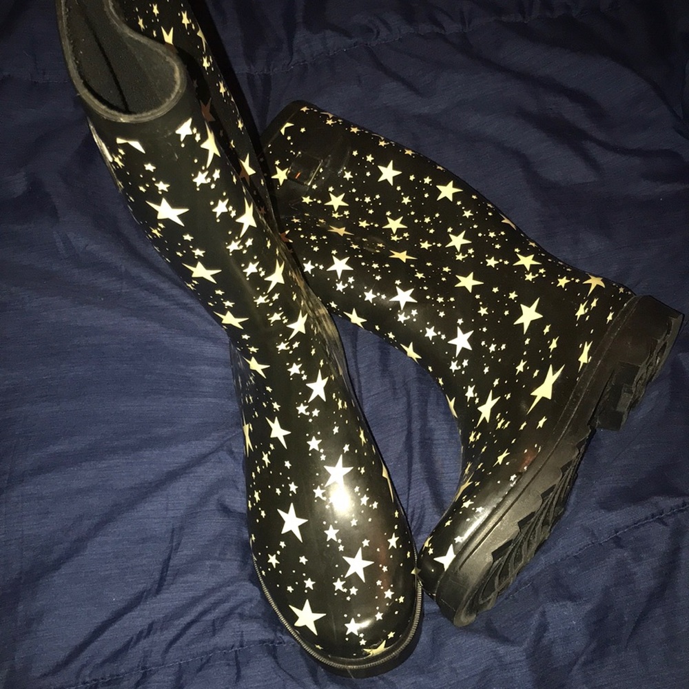 Rainboots